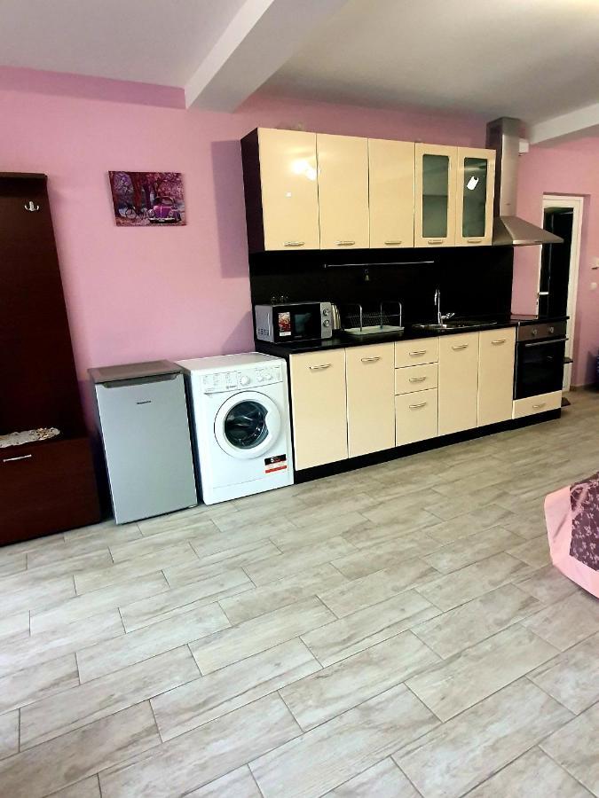 Апартамент България Със Свободна Зона За Паркиране Veliko Tarnovo Extérieur photo