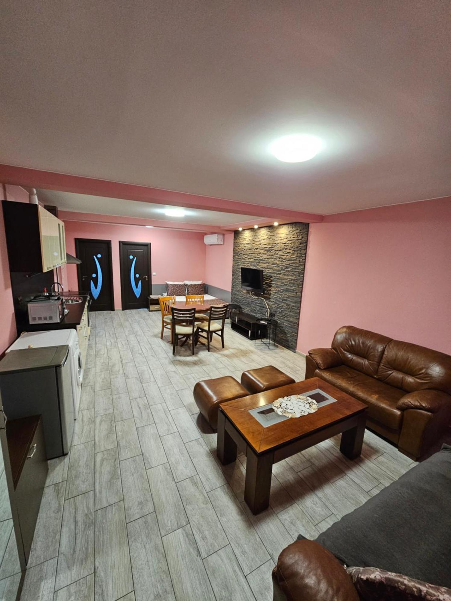 Апартамент България Със Свободна Зона За Паркиране Veliko Tarnovo Extérieur photo