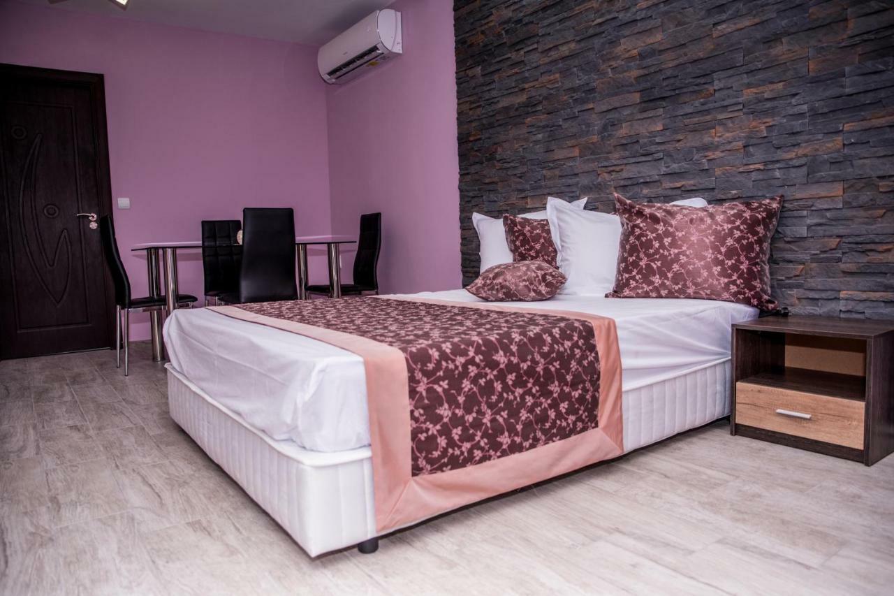 Апартамент България Със Свободна Зона За Паркиране Veliko Tarnovo Extérieur photo